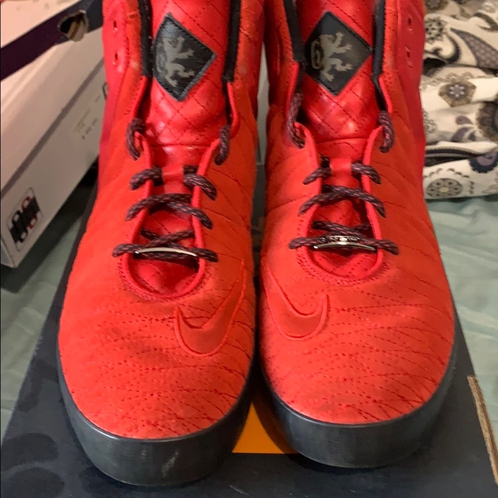 Lebron 11 NSW lifestyle size 10.5